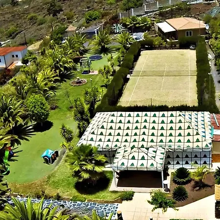 Hochwertig Ausgestattete Mariposa Apartment